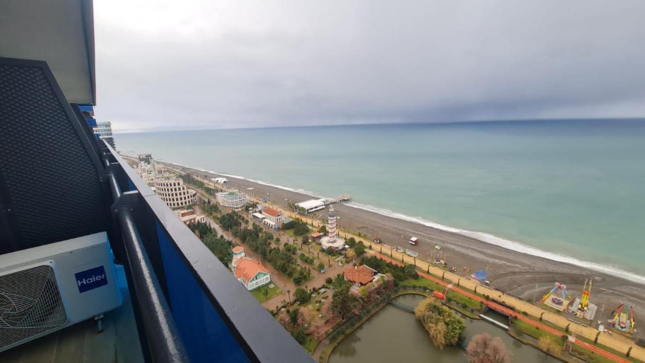 Orbi City Batumi Exteriör bild